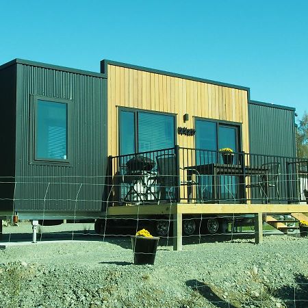 Boutique Tiny House - Te Anau Country Accommodation Екстер'єр фото