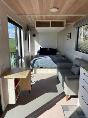 Boutique Tiny House - Te Anau Country Accommodation Екстер'єр фото
