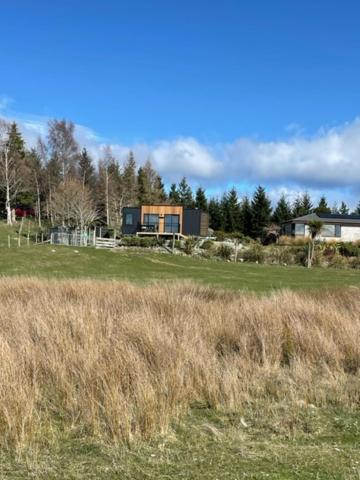 Boutique Tiny House - Te Anau Country Accommodation Екстер'єр фото