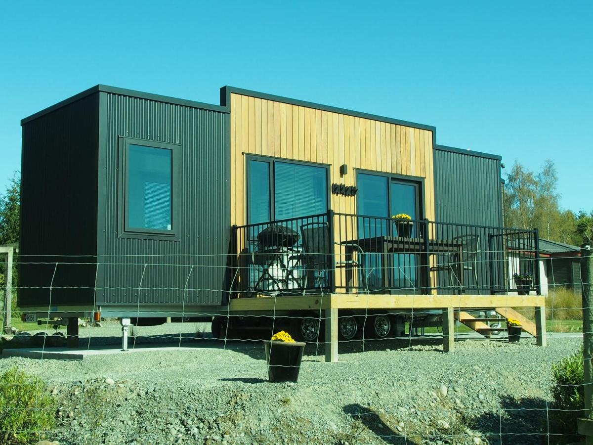 Boutique Tiny House - Te Anau Country Accommodation Екстер'єр фото